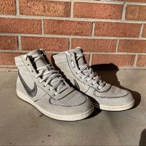 Nike Blazer Mid sneakers